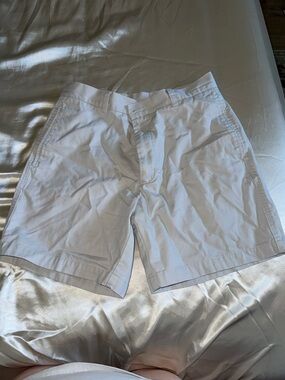 Roundtree & Yorke White Flat Front Men's Shorts